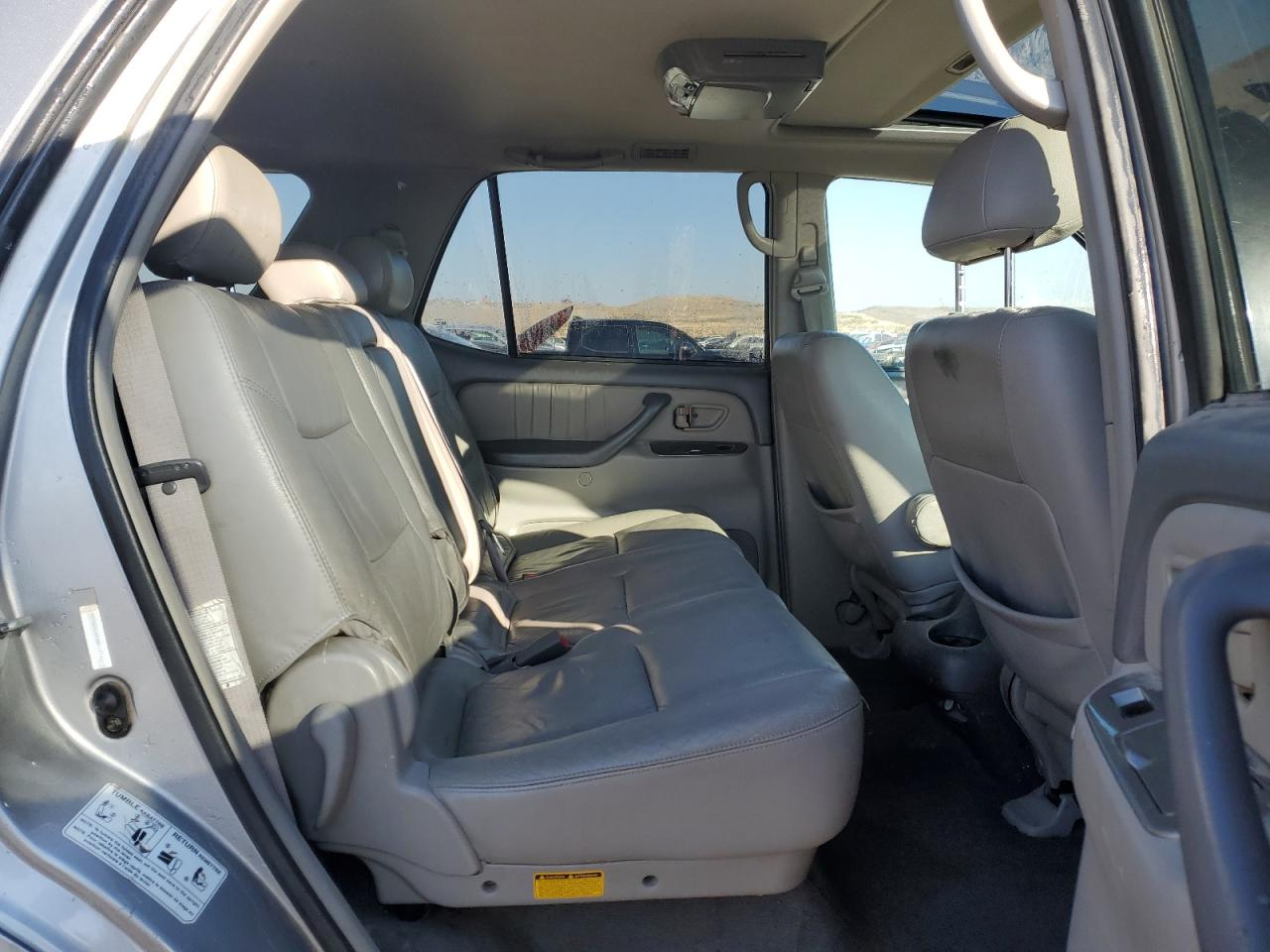 TOYOTA SEQUOIA 2002. Lot# 88865635. VIN 5TDBT48A62S113763. Photo 1