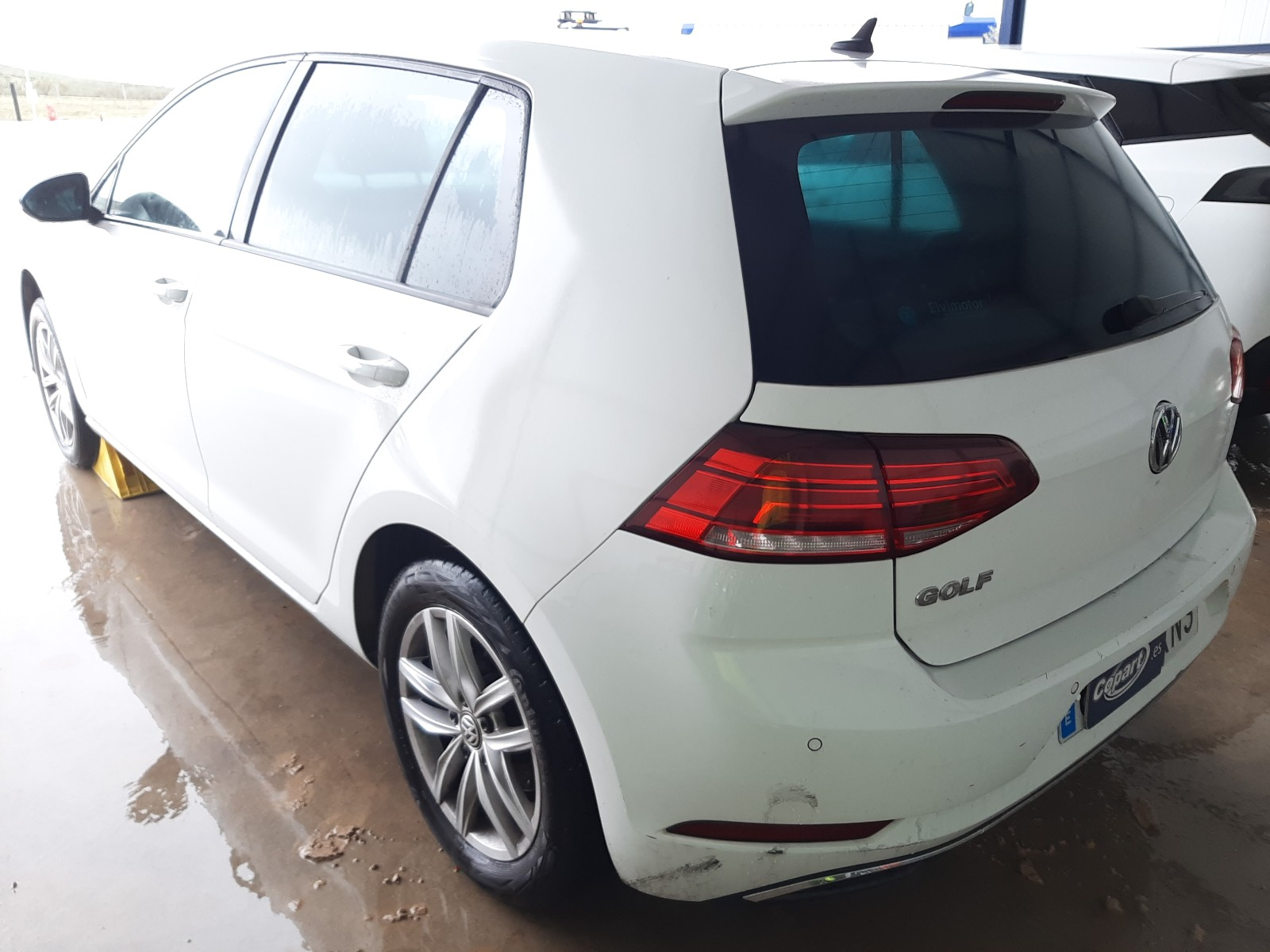 Volkswagen Golf VII Berlina 2018. Lot# 50479178. VIN WVWZZZAUZJP163664. Photo 1