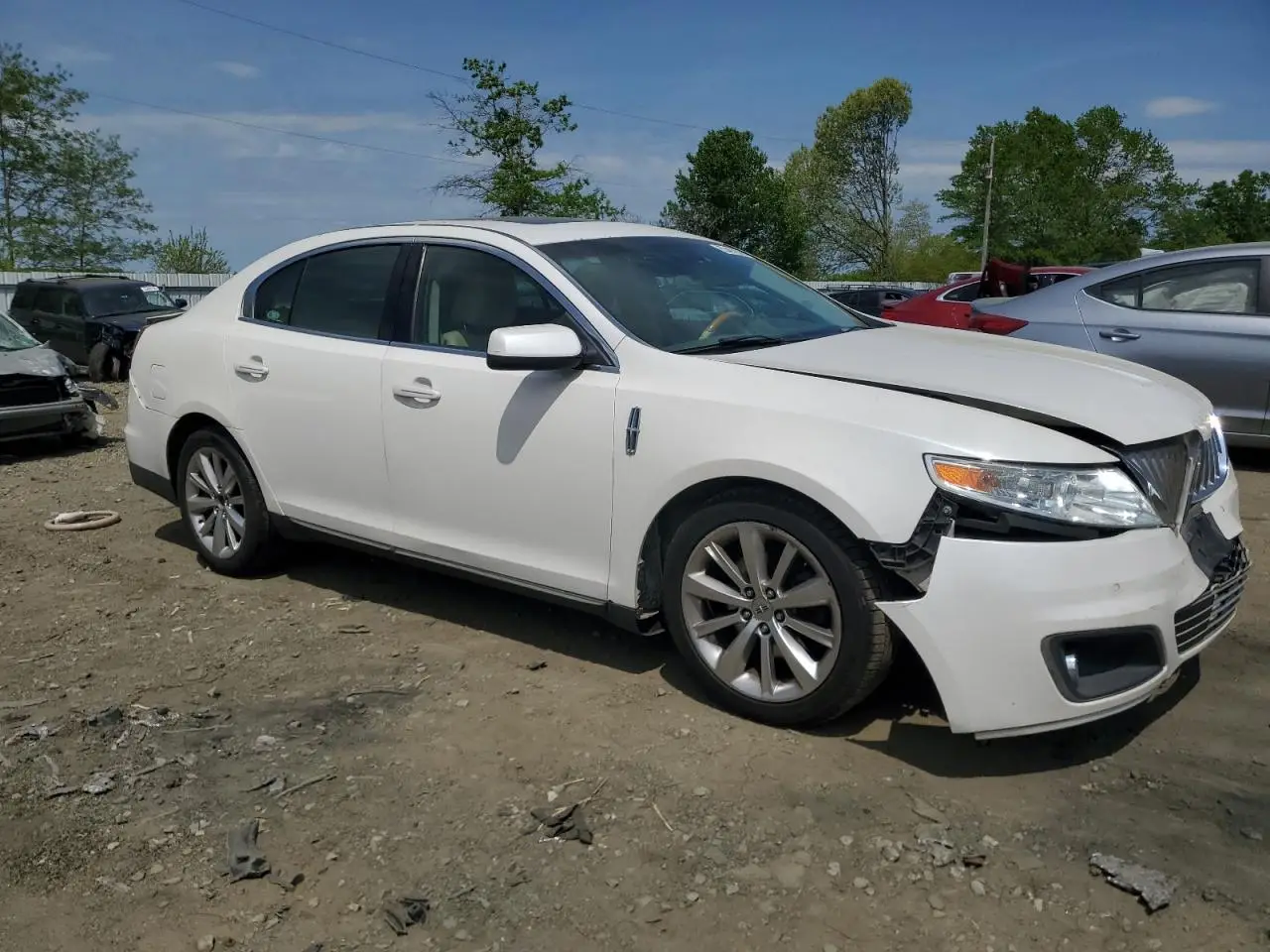 LINCOLN MKS 2010 WHITE Photo 7