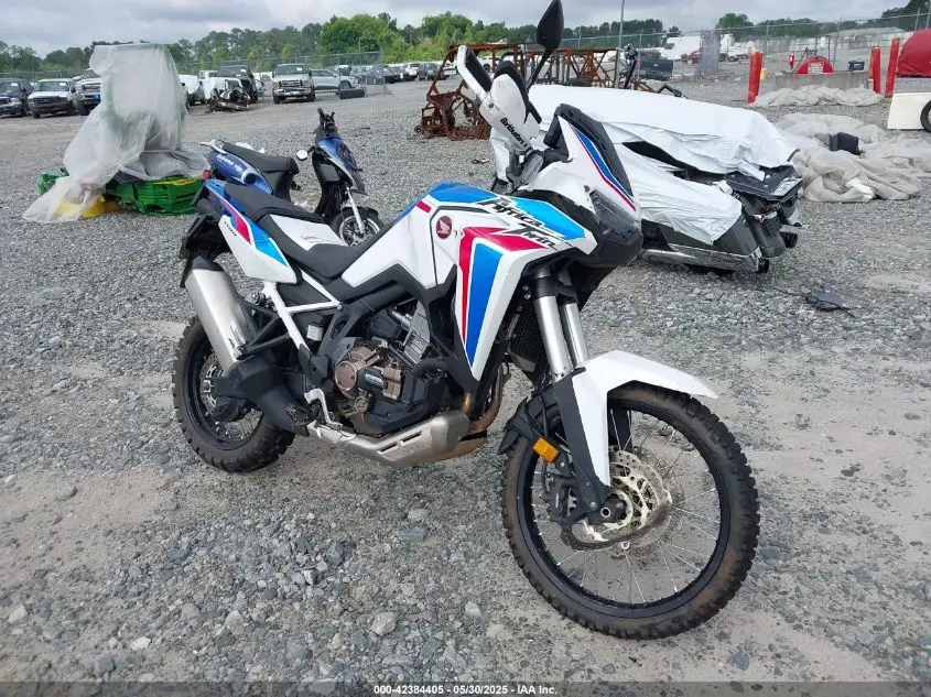 HONDA CRF1100 2021. Lot# 42384405. VIN JH2SD1009MK100067. Photo 1