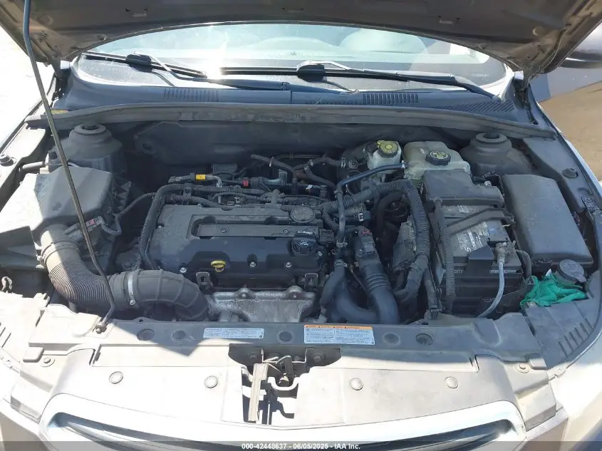 CHEVROLET CRUZE LIMITED 2016 BLACK Photo 2