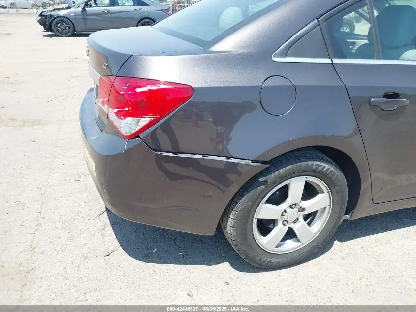 CHEVROLET CRUZE LIMITED 2016 BLACK Photo 8