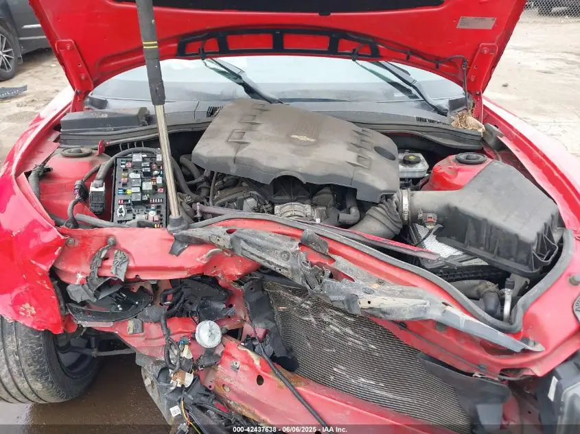 CHEVROLET CAMARO 2015  Photo 2