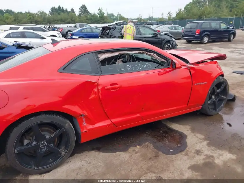 CHEVROLET CAMARO 2015  Photo 13