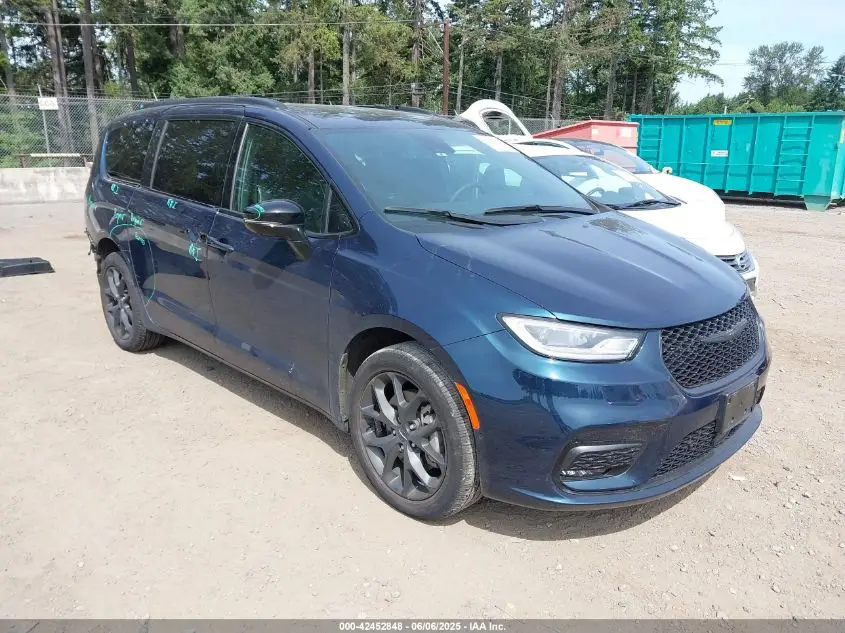 CHRYSLER PACIFICA 2023  Photo 1