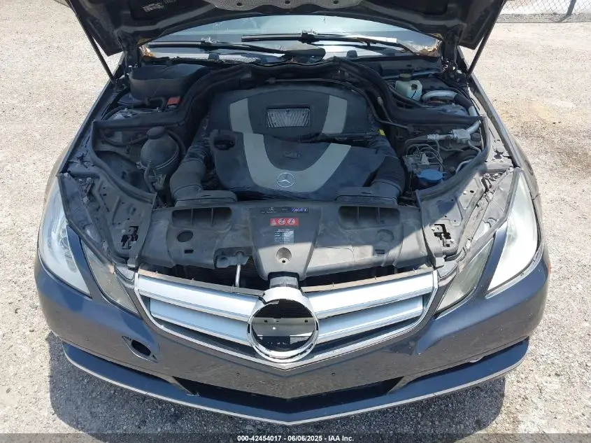 MERCEDES-BENZ E 350 2011  Photo 2