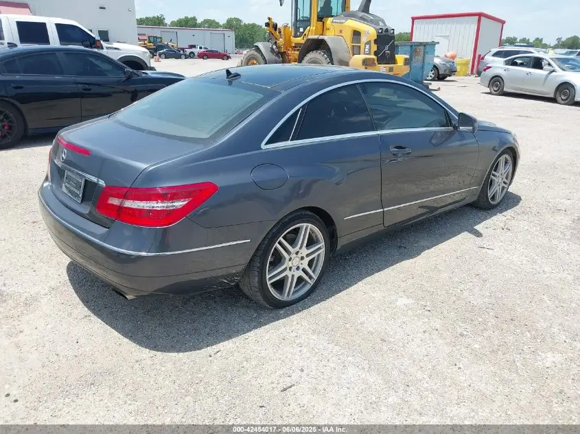 MERCEDES-BENZ E 350 2011  Photo 6