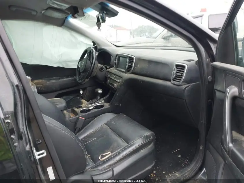 KIA SPORTAGE 2017  Photo 12