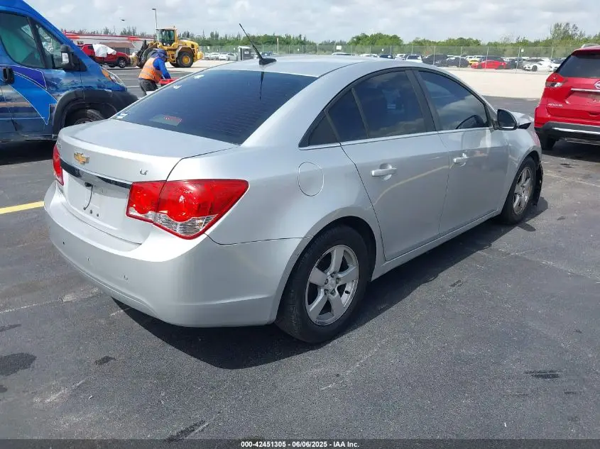 CHEVROLET CRUZE 2012  Photo 11