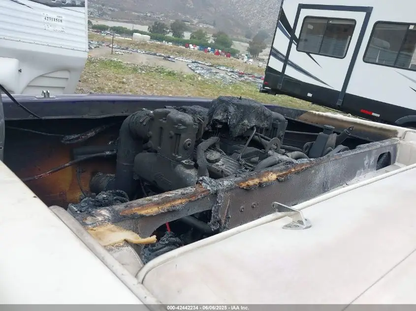 ELIMINATOR OTHER 1999 WHITE Photo 10