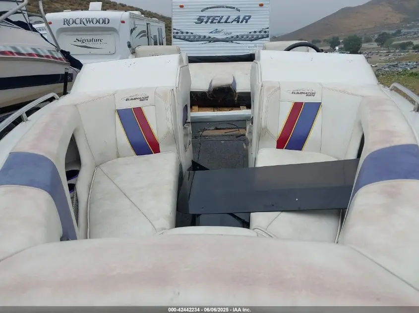 ELIMINATOR OTHER 1999 WHITE Photo 14