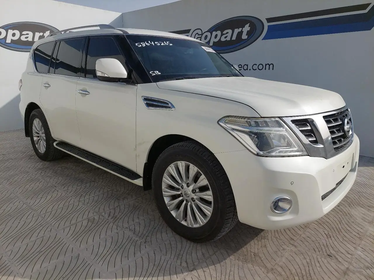 NISSAN PATROL 2017. Lot# 58645265. VIN JN8AY2NYXH9307341. Photo 1
