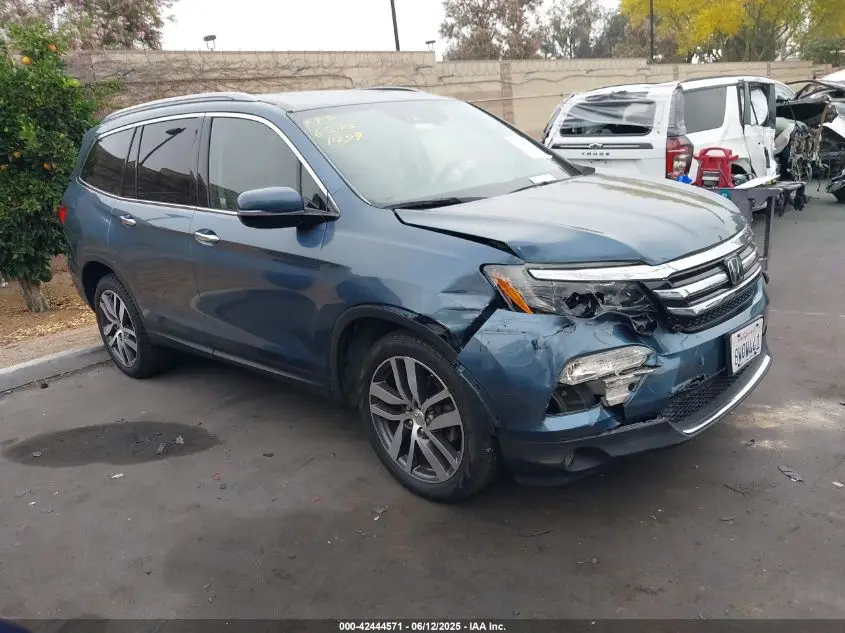 HONDA PILOT 2017. Lot# 42444571. VIN 5FNYF6H01HB061427. Photo 1
