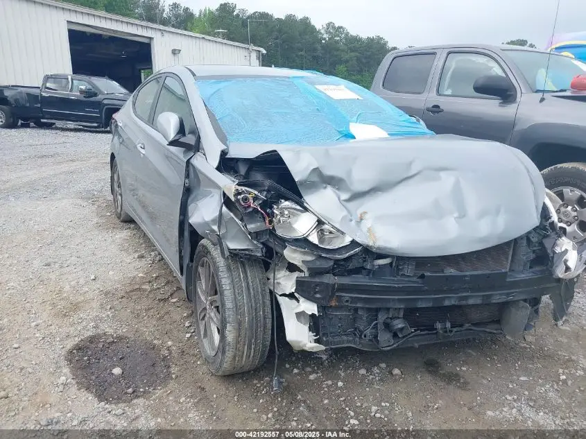 HYUNDAI ELANTRA 2015. Lot# 42192557. VIN KMHDH4AE7FU278094. Photo 1