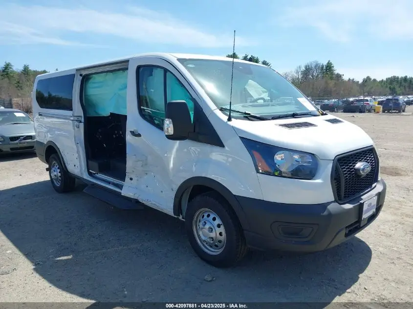 FORD TRANSIT 2024. Lot# 42097881. VIN 1FBAX9Y82RKB84992. Photo 1