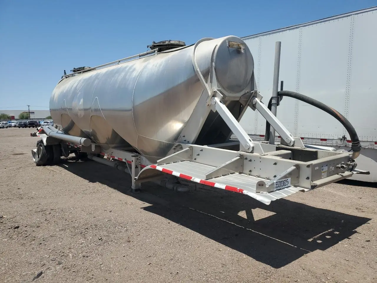 POLAR ALL Models 2021. Lot# 55383625. VIN 3H6KS4226M3112020. Photo 1