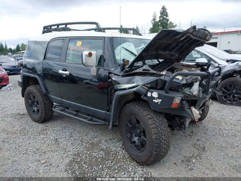 TOYOTA FJ CRUISER 2007. Lot# 42527088. VIN JTEBU11FX70078488. Photo 1