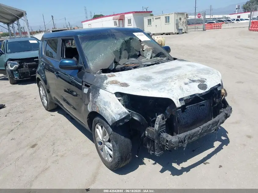 KIA SOUL 2018. Lot# 42542855. VIN KNDJP3A50J7594299. Photo 1