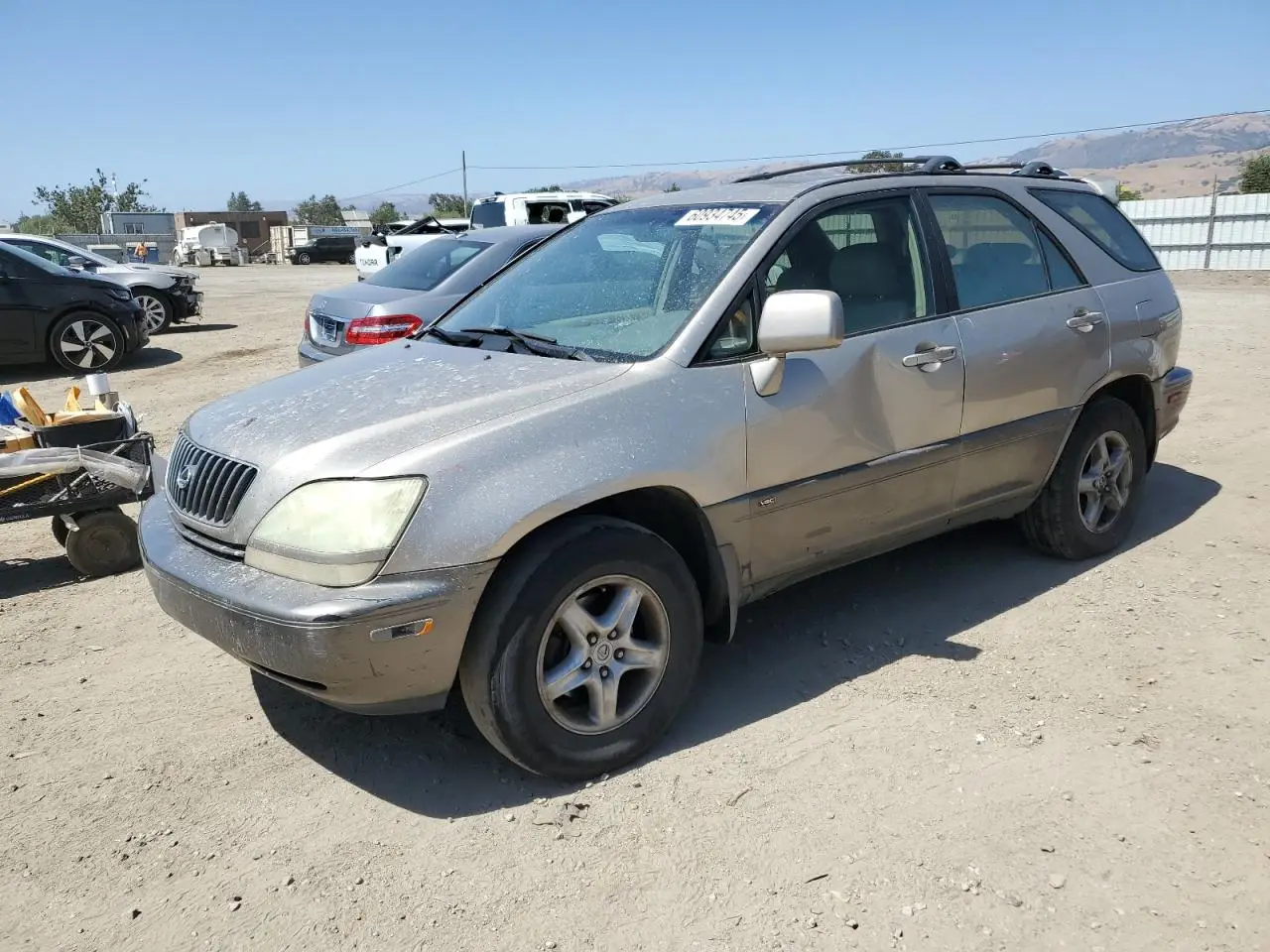 LEXUS RX300 2002. Lot# 60934745. VIN JTJHF10U720289131. Photo 1