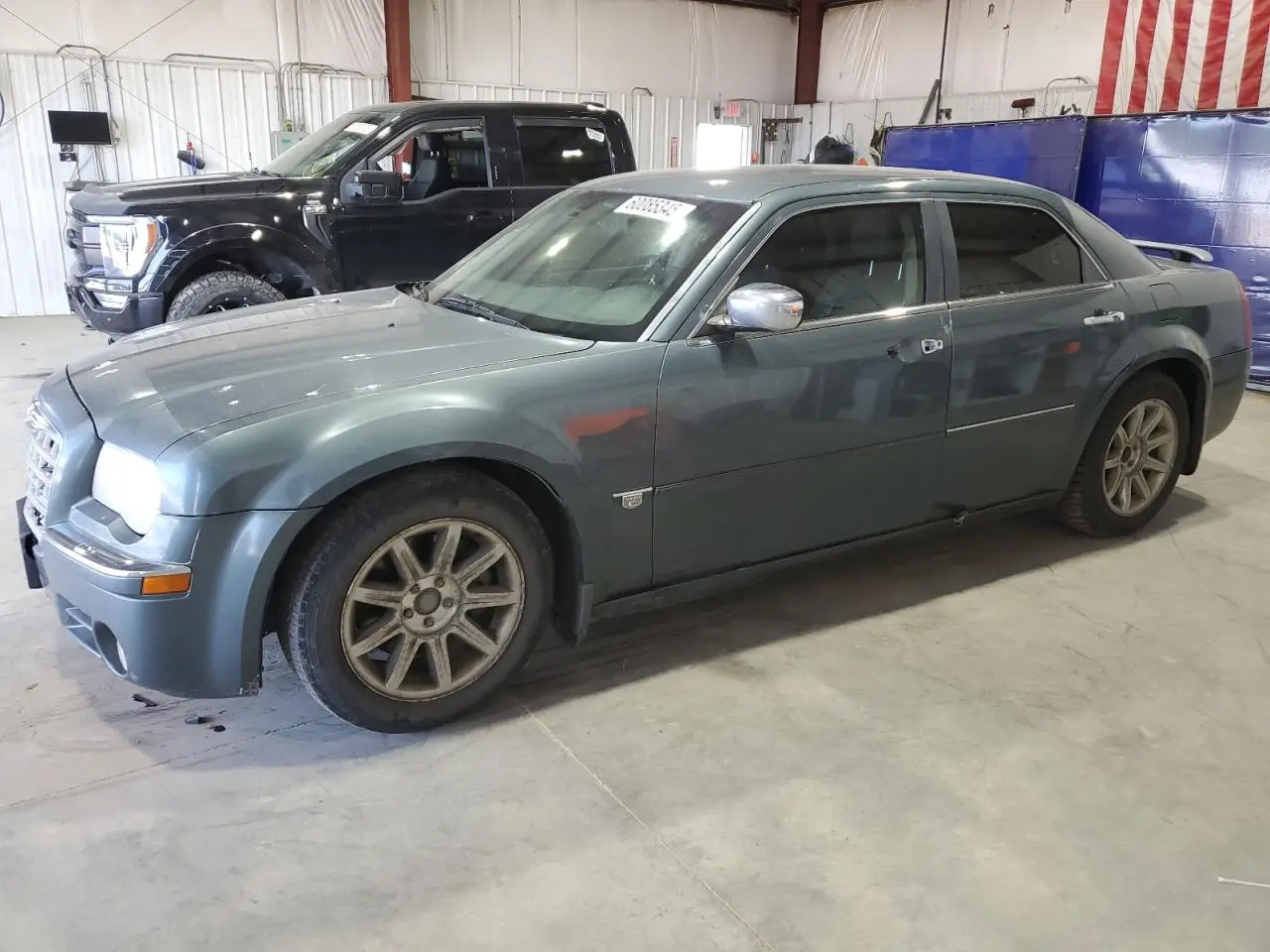 CHRYSLER 300 2005. Lot# 60085345. VIN 2C3AA63HX5H608038. Photo 1