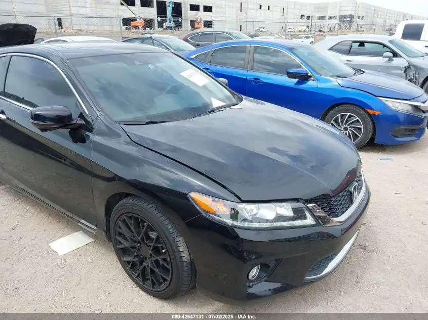 HONDA ACCORD 2013. Lot# 42647131. VIN 1HGCT2B80DA003856. Photo 1