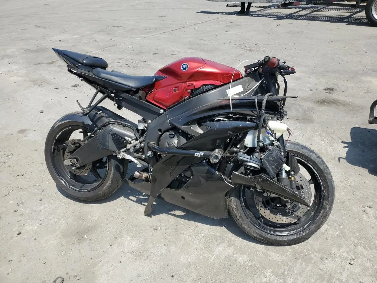YAMAHA YZF600 2016. Lot# 59957745. VIN JYARJ16Y3GA011355. Photo 1
