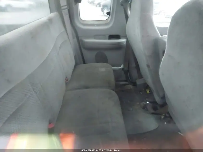 FORD F-150 2000  Photo 10