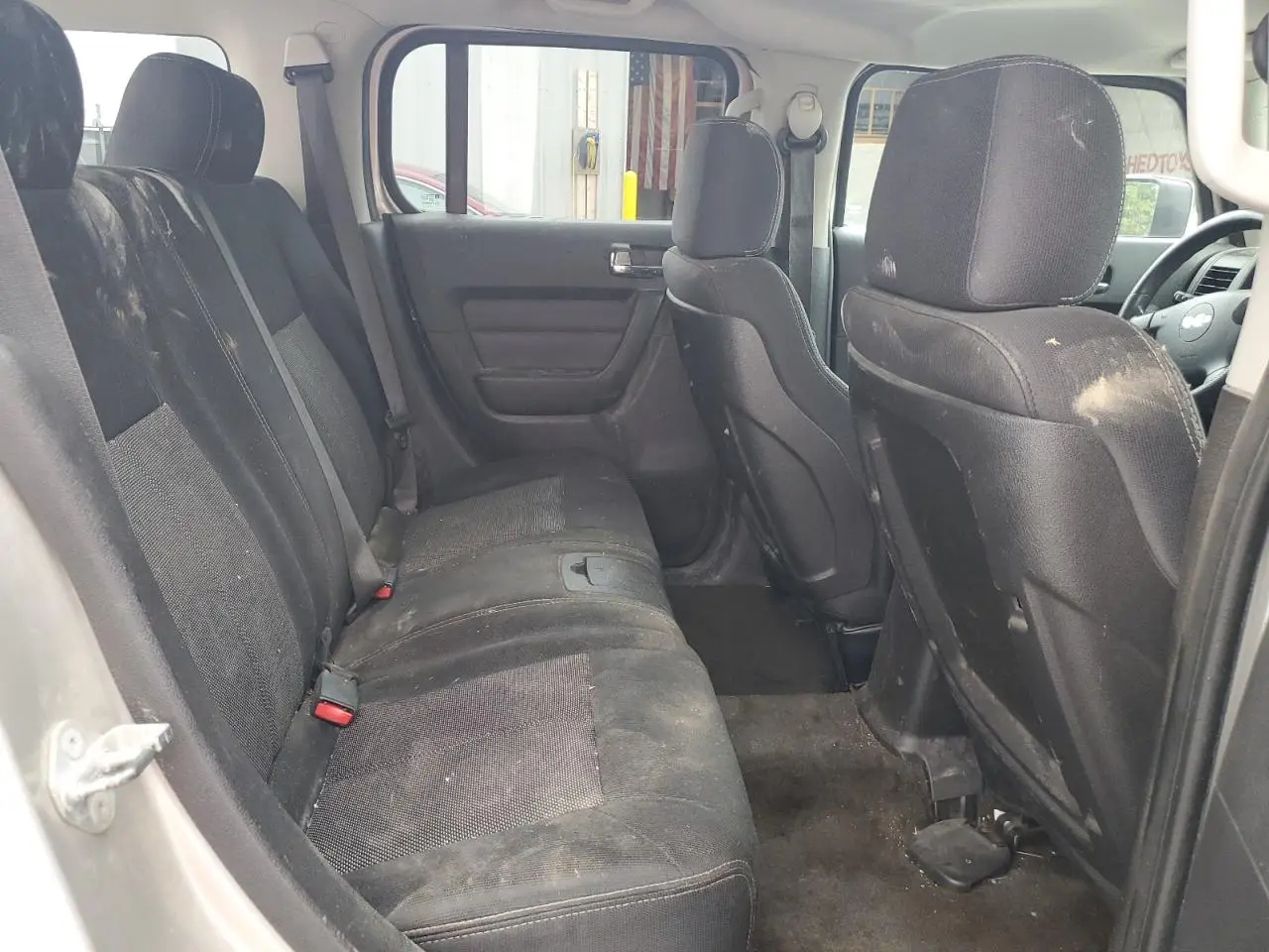 HUMMER H3 2008 TAN Photo 3