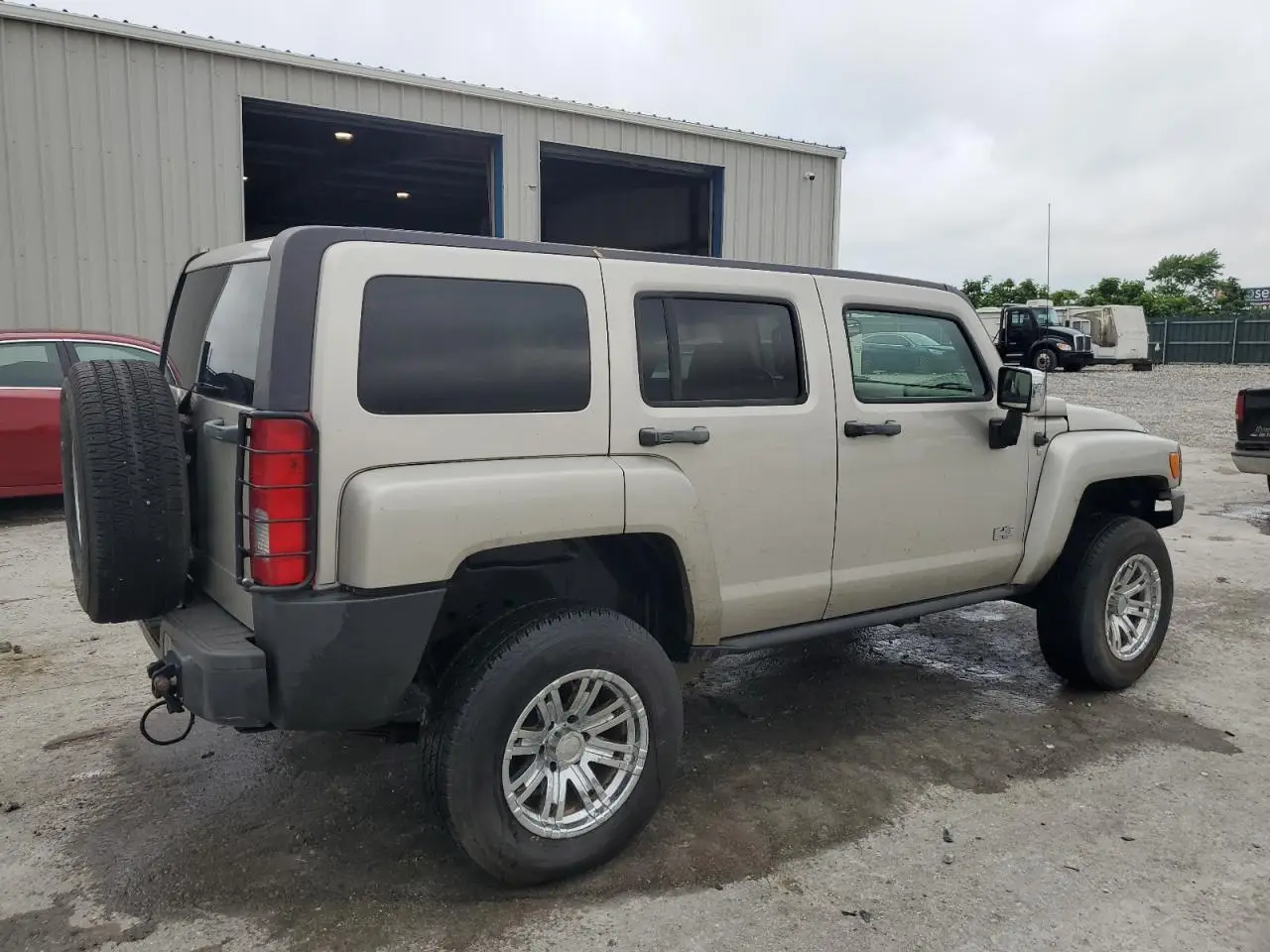 HUMMER H3 2008 TAN Photo 8
