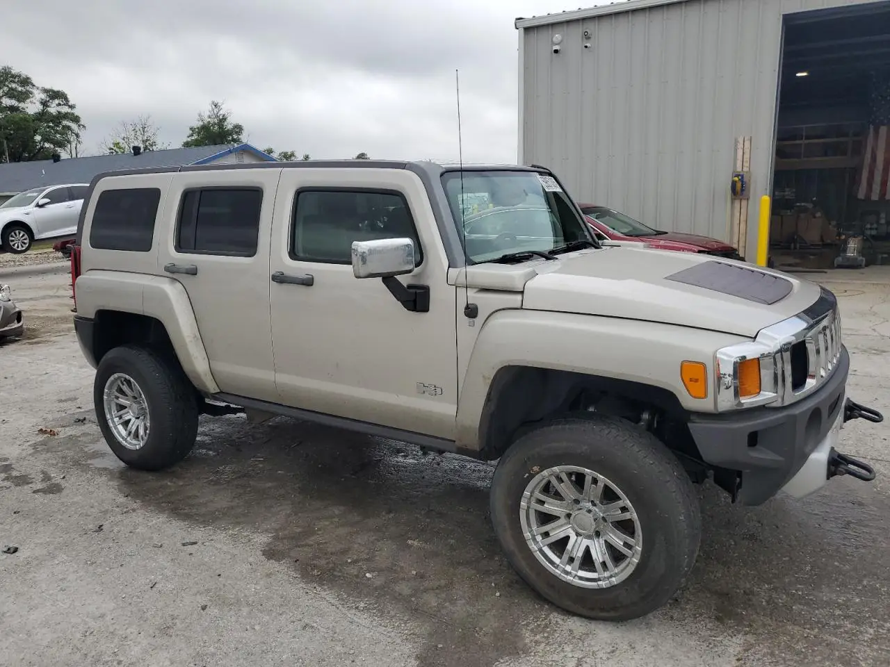 HUMMER H3 2008 TAN Photo 9