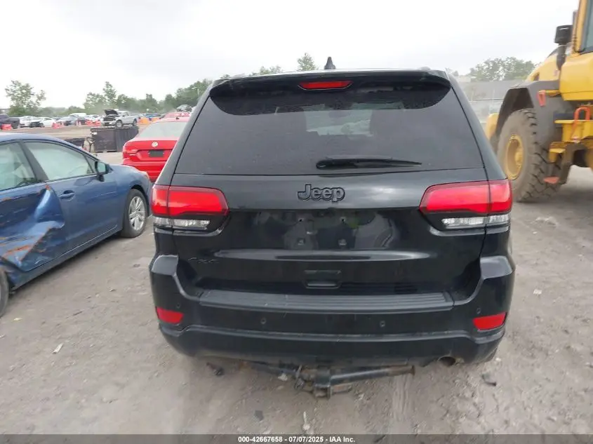 JEEP GRAND CHEROKEE 2019 BLACK Photo 9