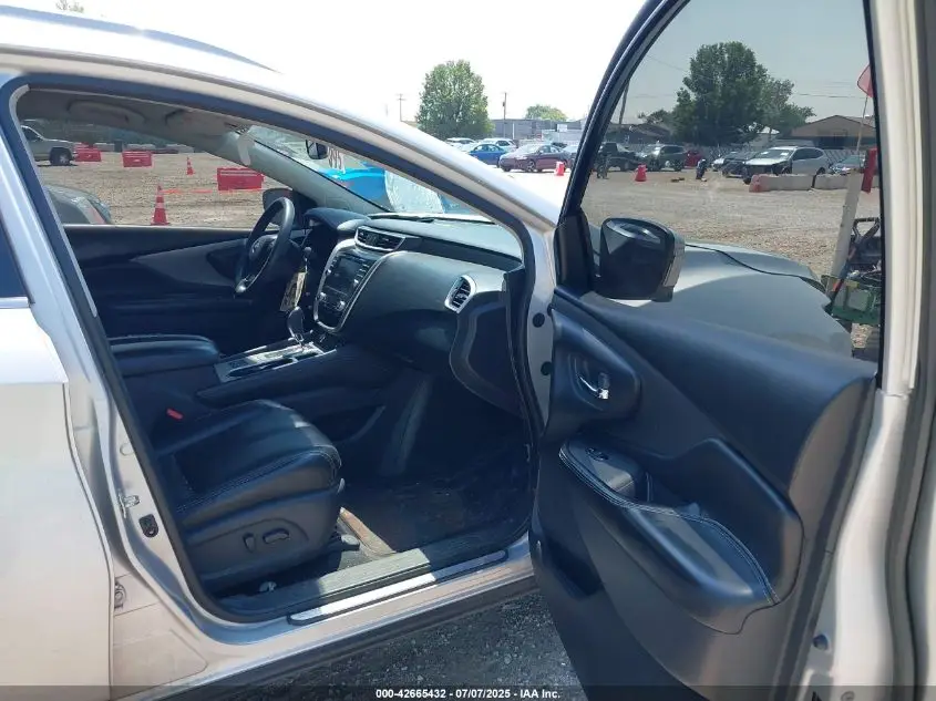 NISSAN MURANO 2019 GRAY Photo 15