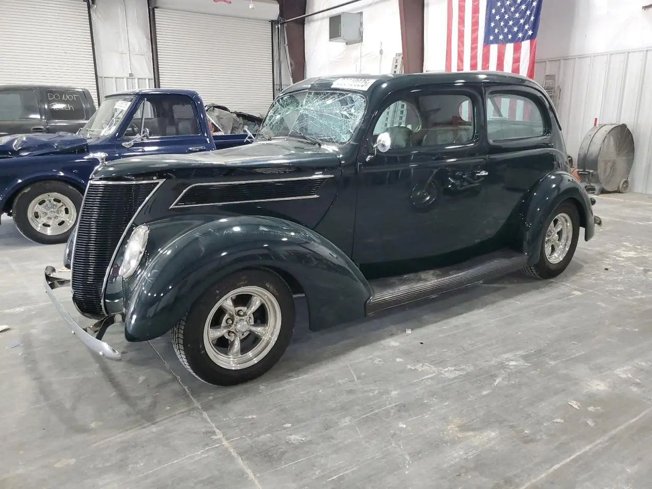 FORD ALL OTHER 1937. Lot# 58340025. VIN 183976427. Photo 1