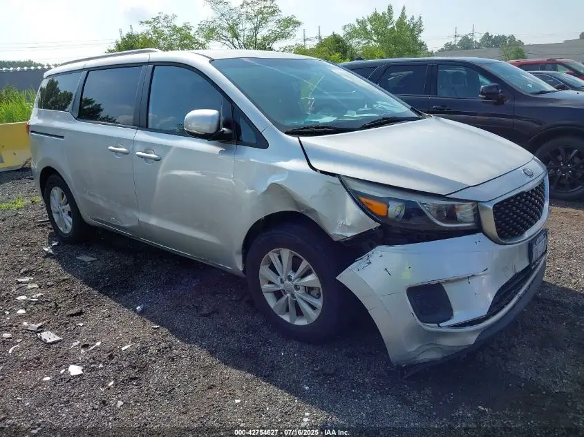 KIA SEDONA 2015. Lot# 42754627. VIN KNDMB5C14F6019749. Photo 1