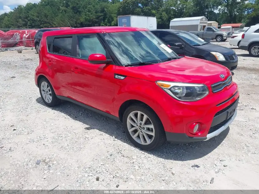 KIA SOUL 2018. Lot# 42745606. VIN KNDJP3A55J7623215. Photo 1