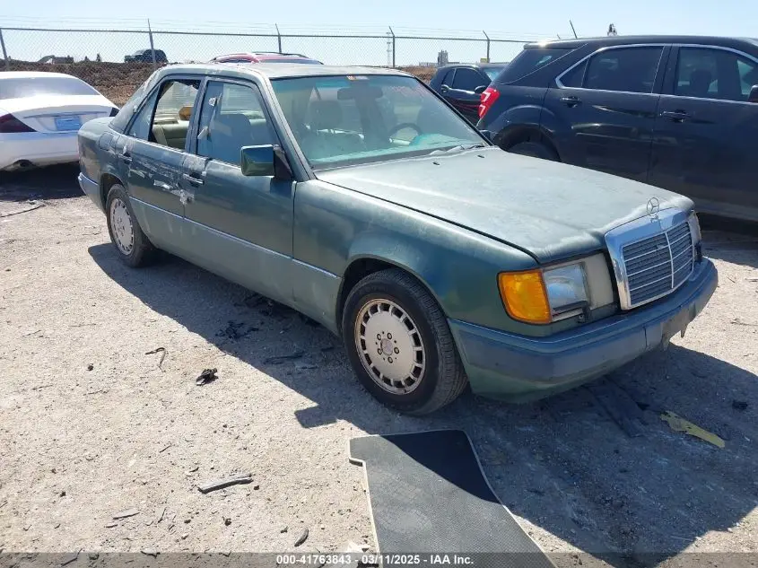 MERCEDES-BENZ 400 1992. Lot# 41763843. VIN WDBEA34E1NB738281. Photo 1
