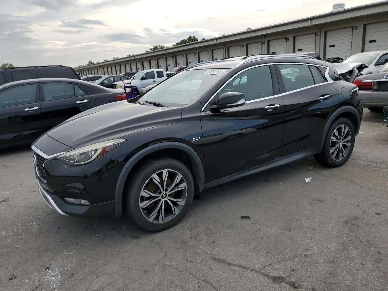 INFINITI QX30 2017. Lot# 65616625. VIN SJKCH5CR2HA018807. Photo 1