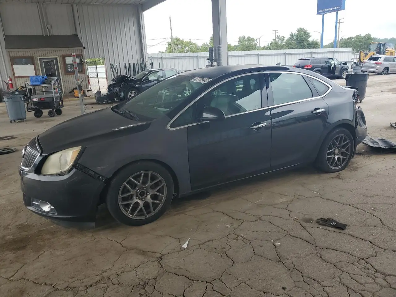 BUICK ALLURE 2014. Lot# 65175945. VIN 1G4PP5SK9E4129372. Photo 1