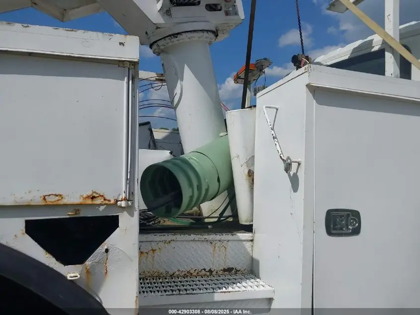 1HTMMAAL09H066330 INTERNATIONAL 4000 2009 WHITE Photo 10