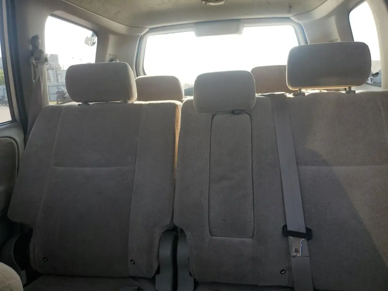 SUZUKI XL7 2005 TAN Photo 2