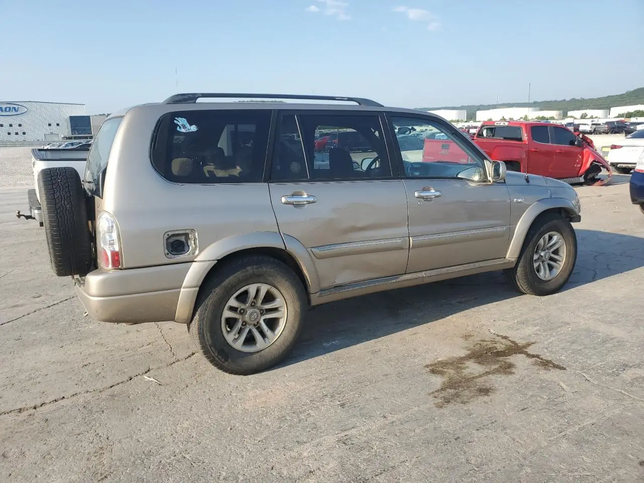 SUZUKI XL7 2005 TAN Photo 7