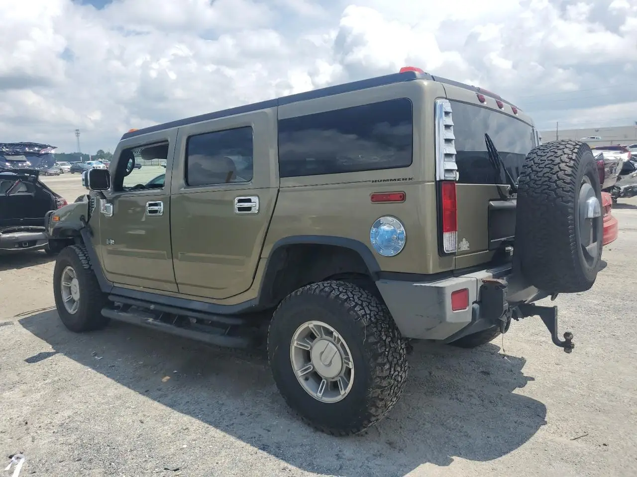 HUMMER H2 2005 GOLD Photo 6