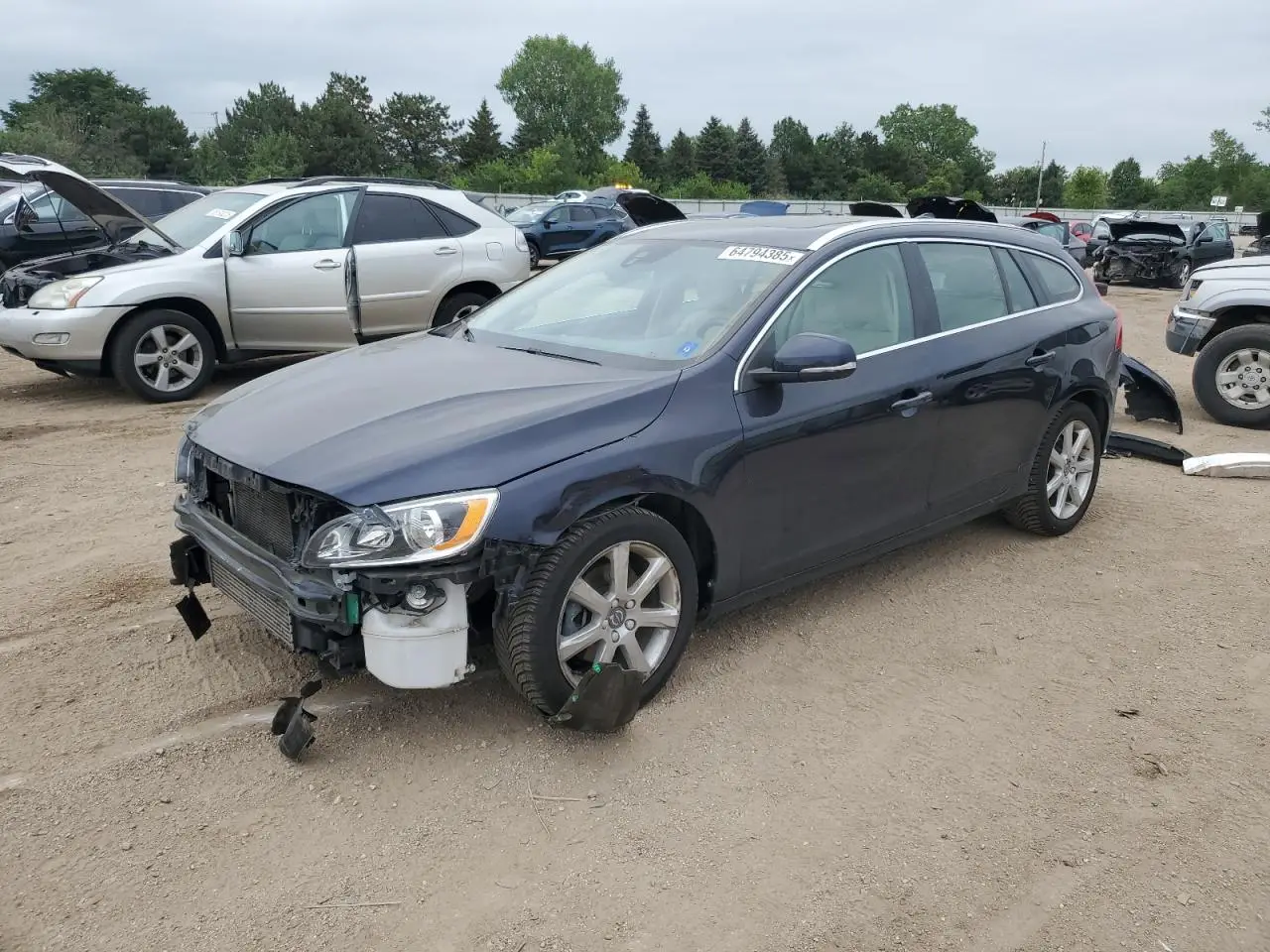 VOLVO V60 2017. Lot# 64794385. VIN YV140MEK9H1332506. Photo 1