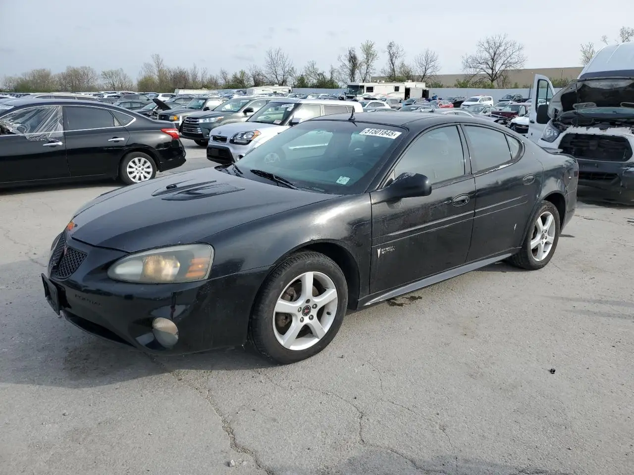 PONTIAC GRANDPRIX 2004. Lot# 64651555. VIN 2G2WR524541345553. Photo 1