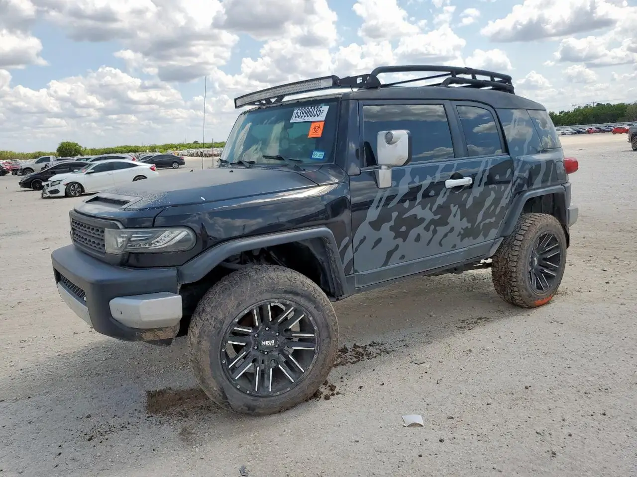 TOYOTA FJ CRUISER 2007. Lot# 63996035. VIN JTEBU11FX70087532. Photo 1