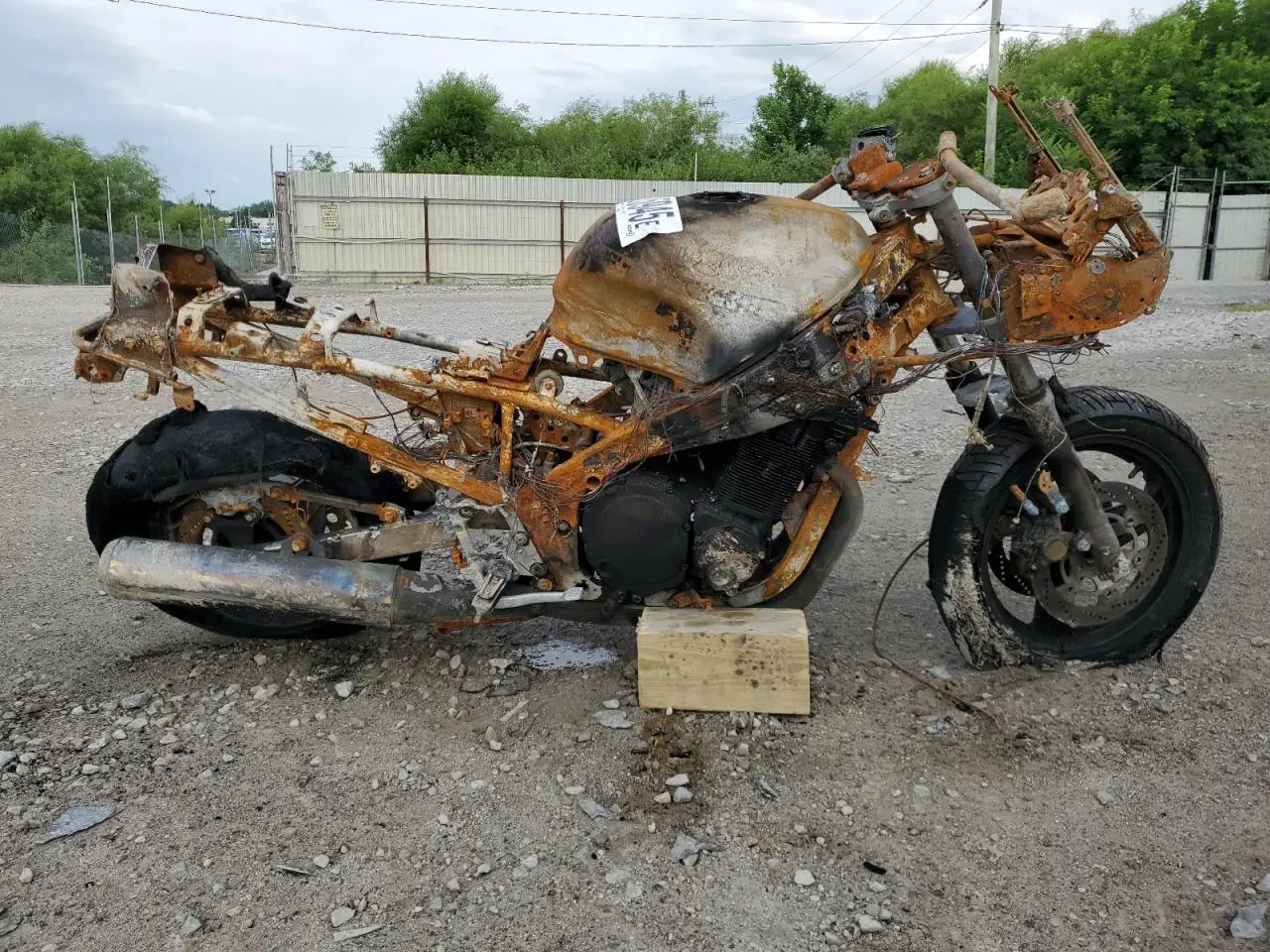 SUZUKI GSX1100 F 1993. Lot# 65025945. VIN JS1GV72A4P2100951. Photo 1