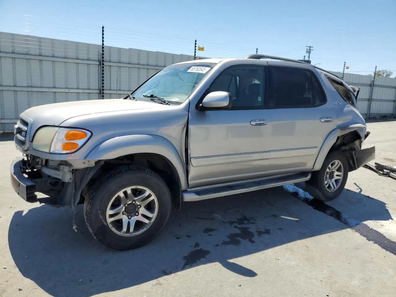 TOYOTA SEQUOIA 2004. Lot# 68760545. VIN 5TDBT48A54S220354. Photo 1