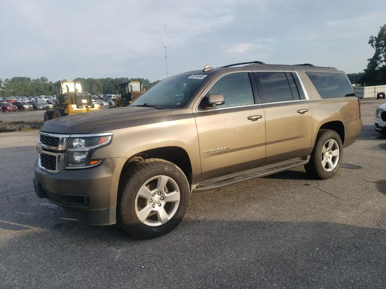 CHEVROLET SUBURBAN 2016. Lot# 68735345. VIN 1GNSKHKC5GR255281. Photo 1