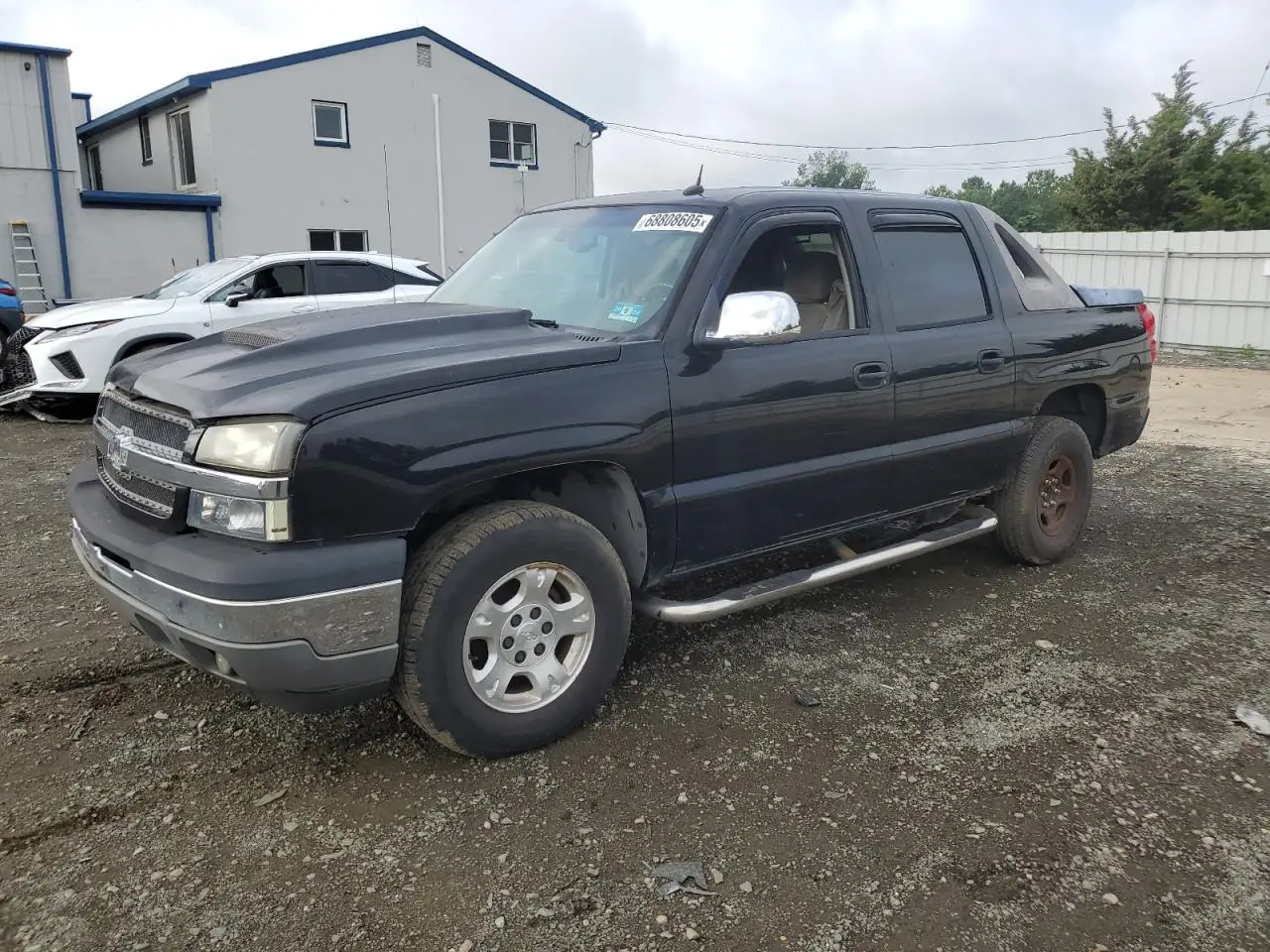 CHEVROLET AVALANCHE 2005. Lot# 68808605. VIN 3GNEK12Z55G105922. Photo 1
