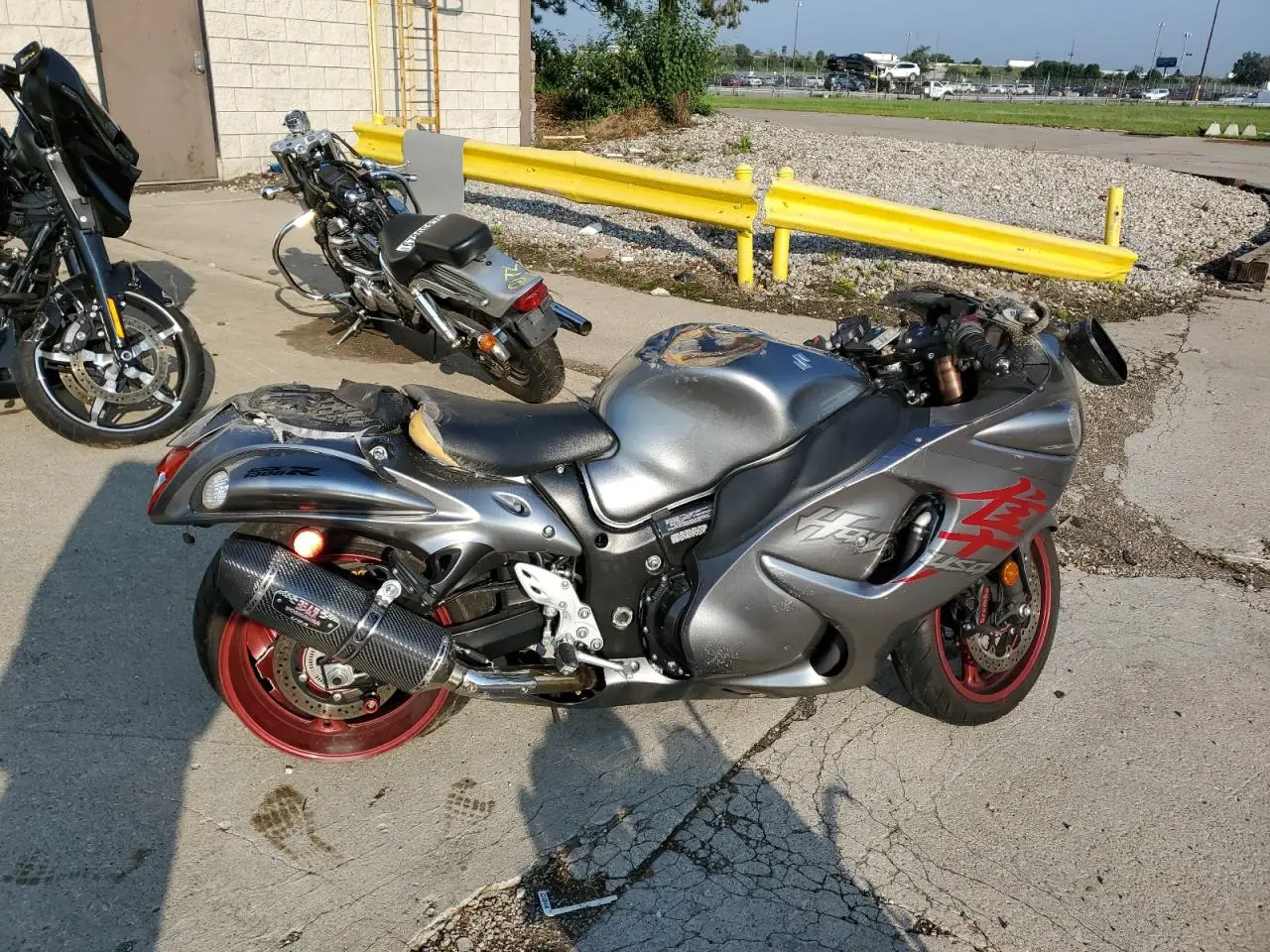 SUZUKI GSX1300 2019. Lot# 68886355. VIN JS1GX72B0K7100816. Photo 1